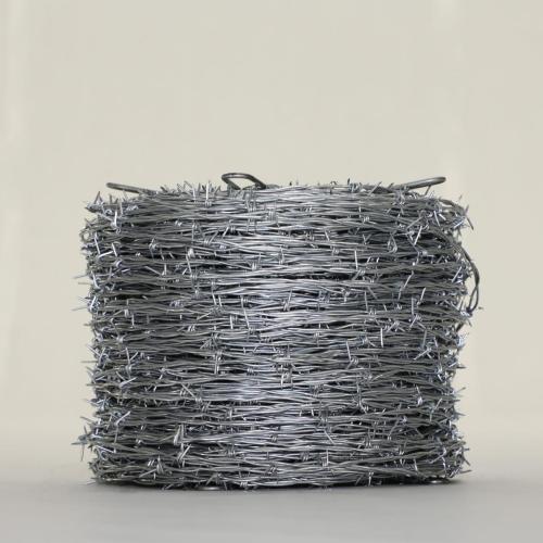Barbed wire 4-point-roll-2